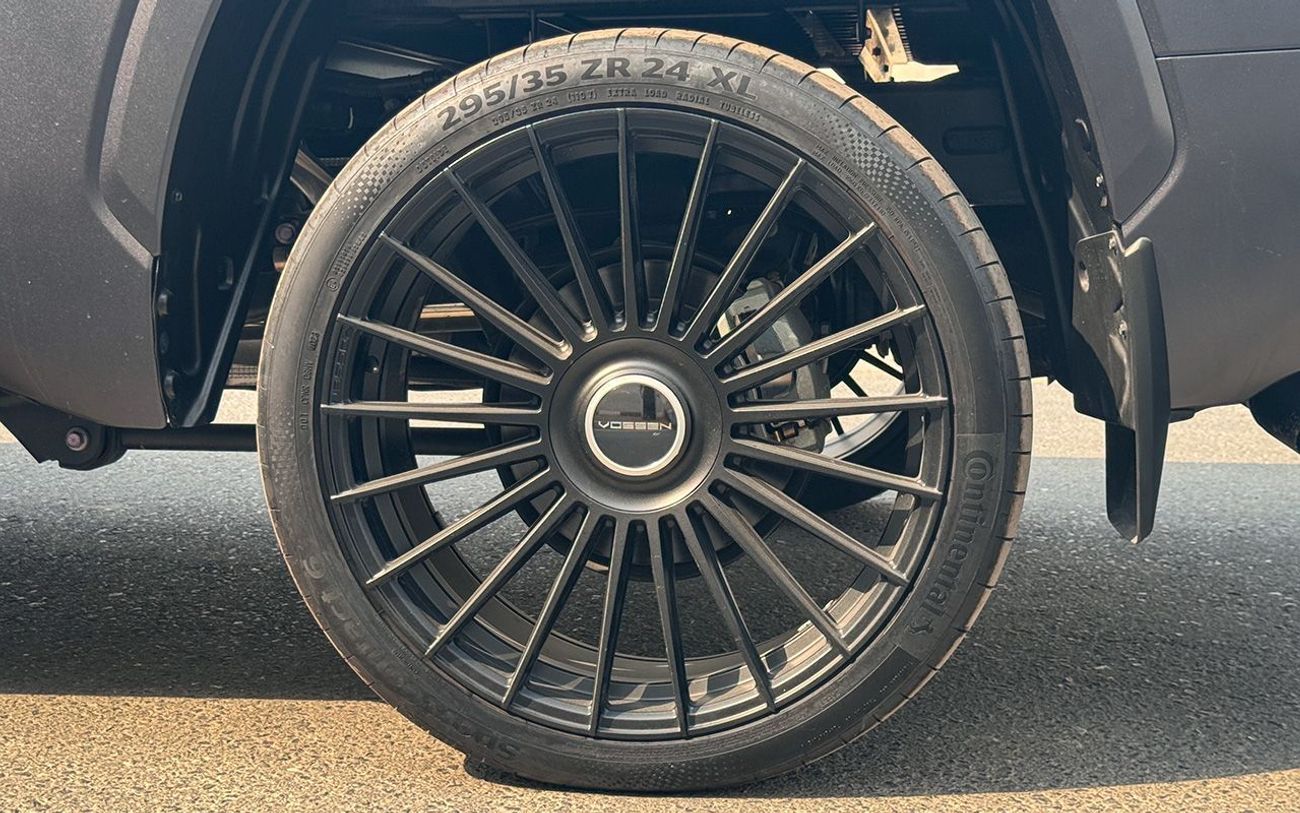 Toyota Tundra Capstone Hybrid V6 3.5L in RIGHT HAND DRIVE (EXPORT ONLY)