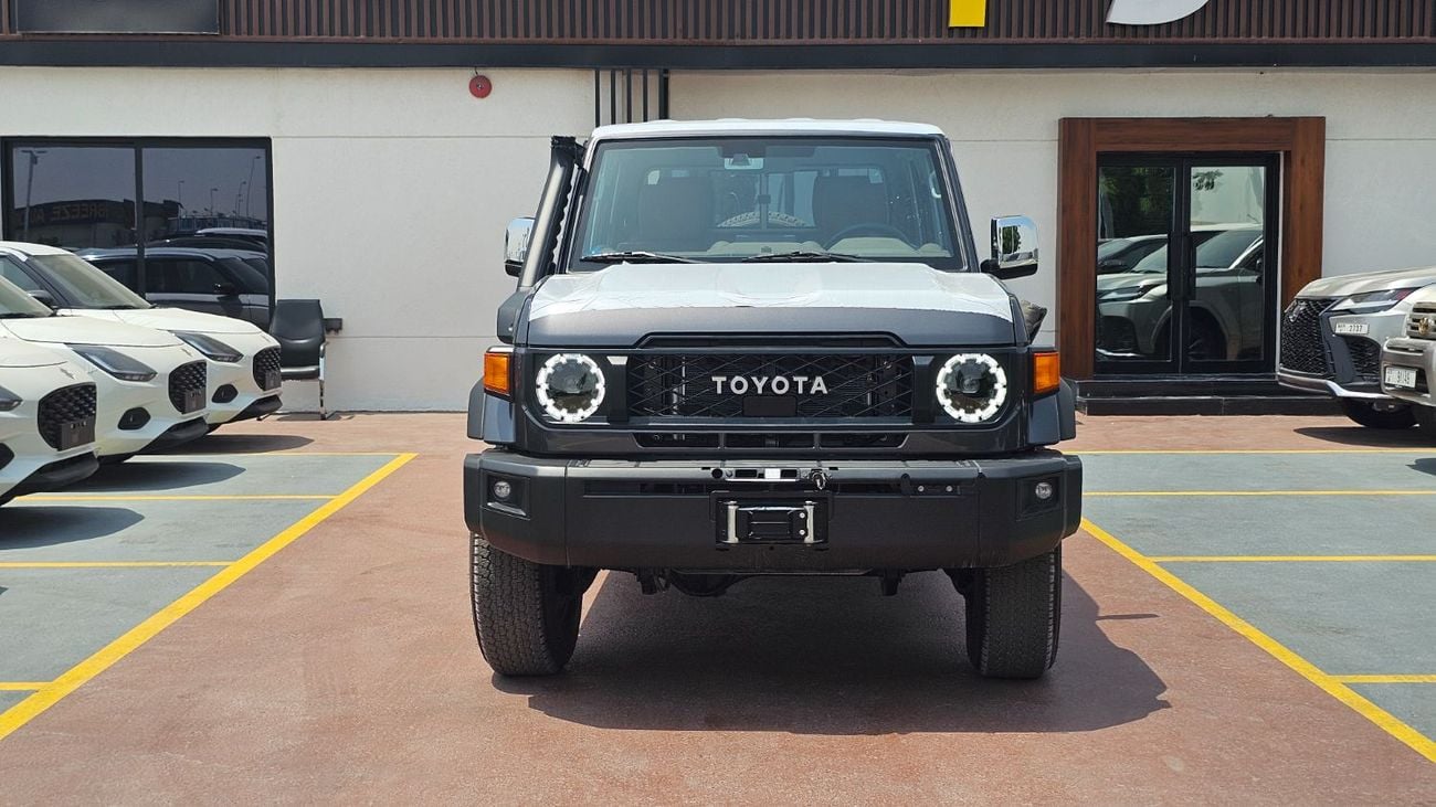 Toyota Land Cruiser Pick Up Toyota Land Cruiser Pick Up Toyota Land Cruiser Pick Up 2026 Toyota Land Cruiser LC79 DC 4.0L AT Petrol (Full Option)