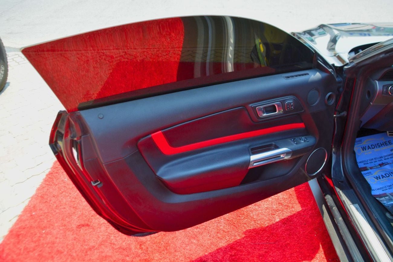 Ford Mustang GT PREMIUM