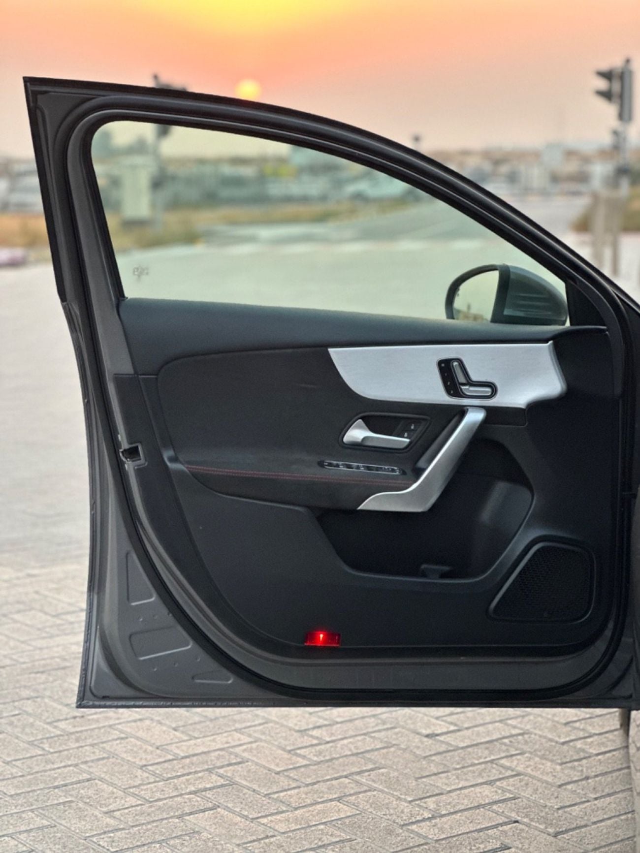 مرسيدس بنز A 200 AMG