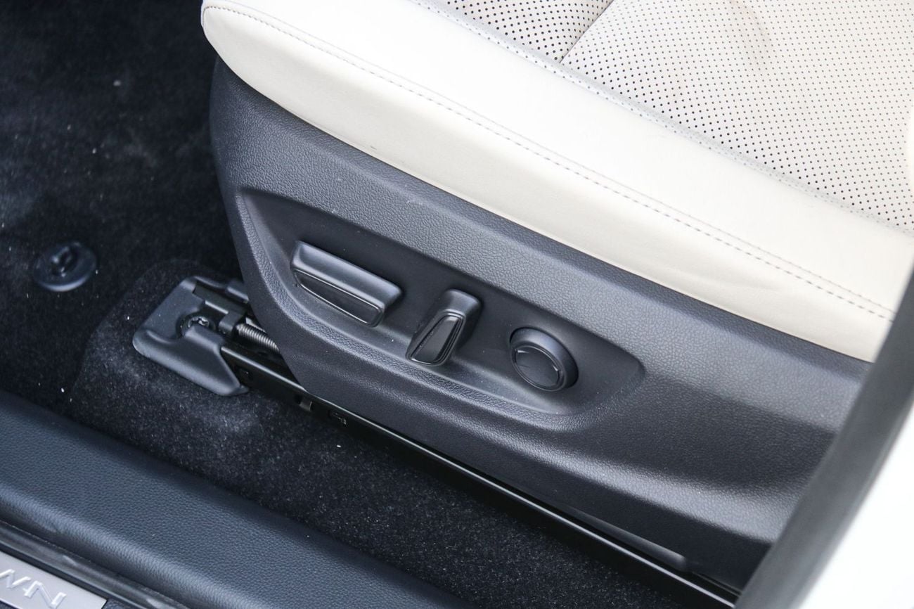 Toyota Crown Toyota Crown Hybrid 2026 | Best Export Price