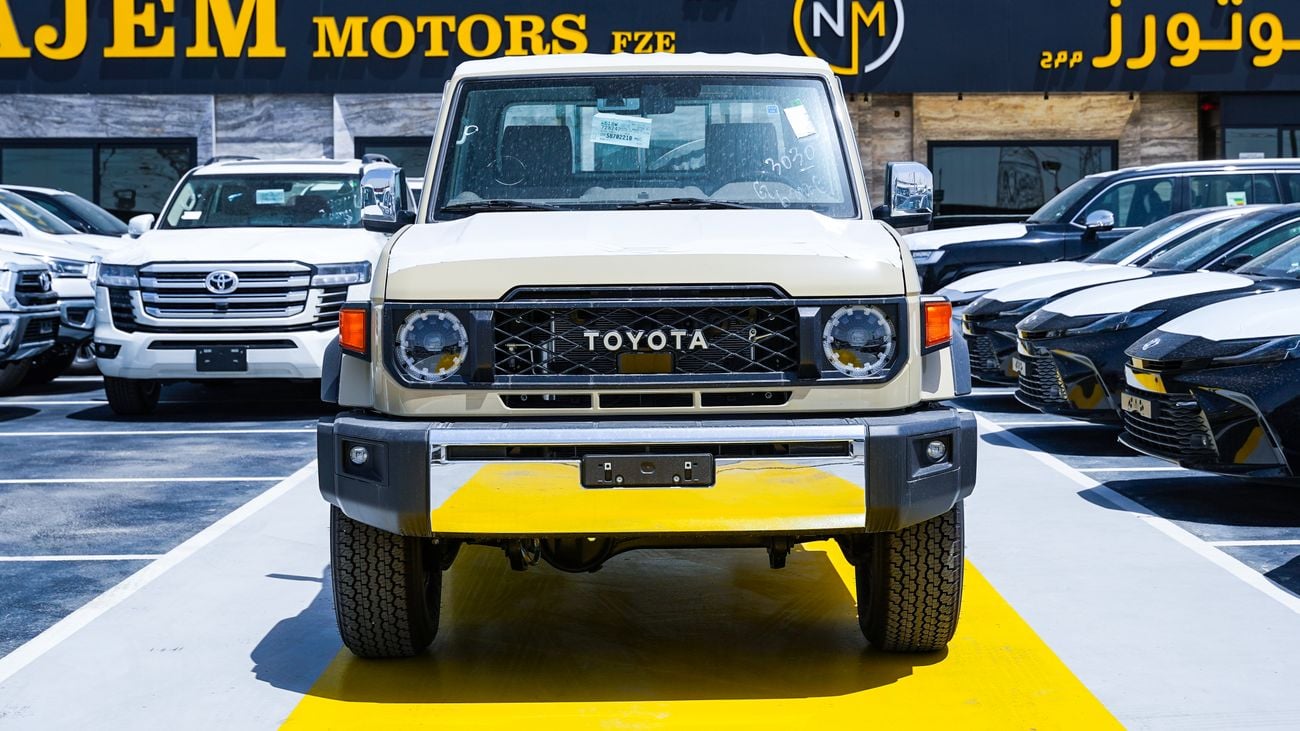تويوتا لاند كروزر بيك آب