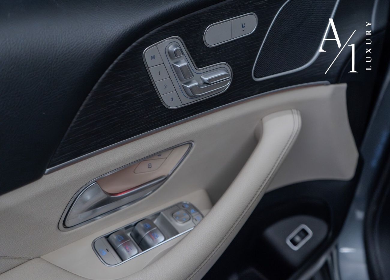 مرسيدس بنز GLE 450 2023 Mercedes GLE 450, 4Matic, Full Service History, Excellent Condition, Full Loaded, GCC Spec