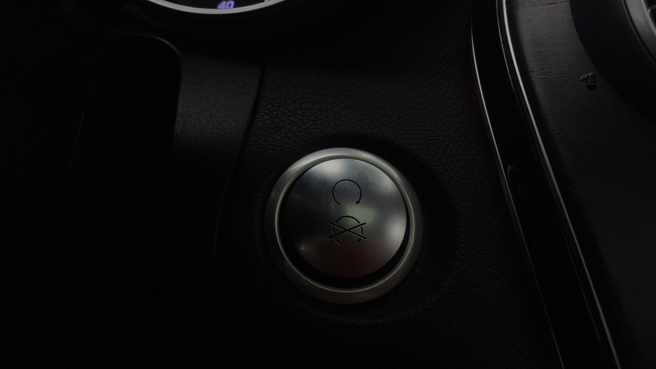 مرسيدس بنز GLC 250 AMG LINE 2 | بدون دفعة مقدمة | اختبار القيادة في المنزل