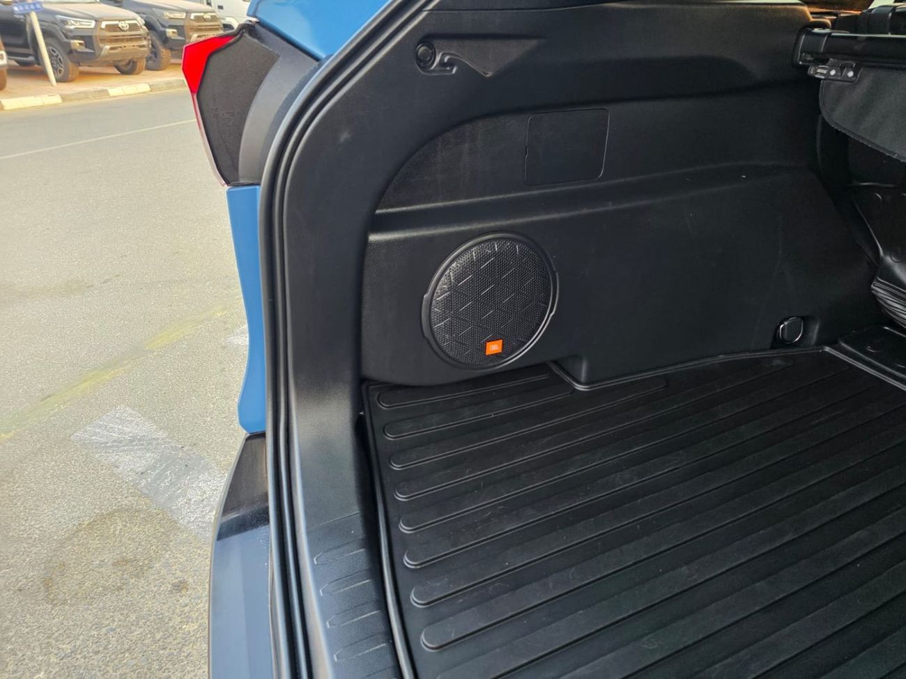 تويوتا راف ٤ 2.5L XSE hybrid