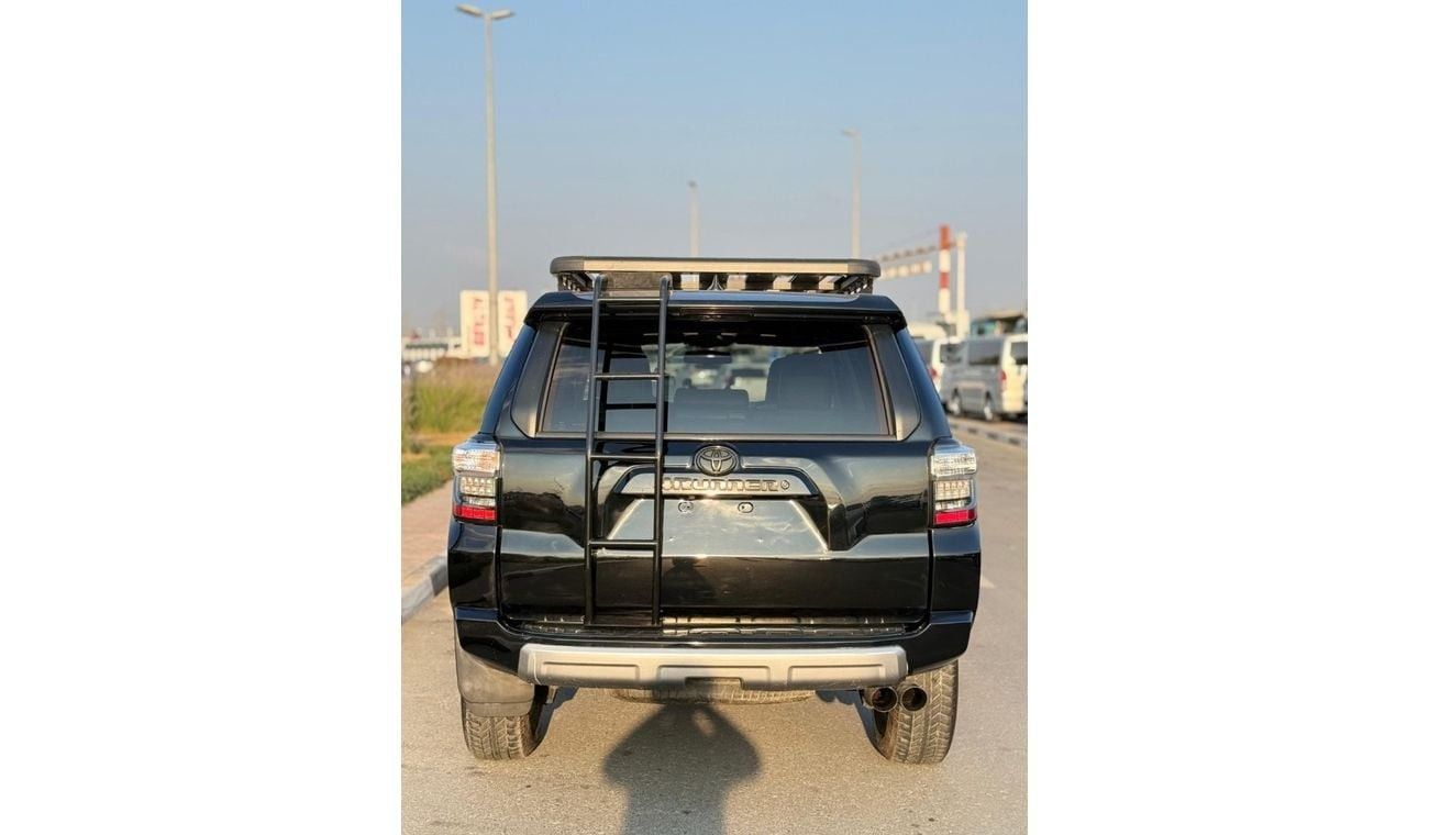 تويوتا Runner4 TOYOTA 4Runner SR5 premium Full Option