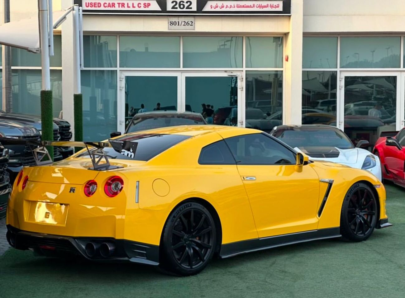 نيسان جي تي ار نيسان GT-R خليجي 2016 فل ابشن بحاله ممتازه بدون حوادث