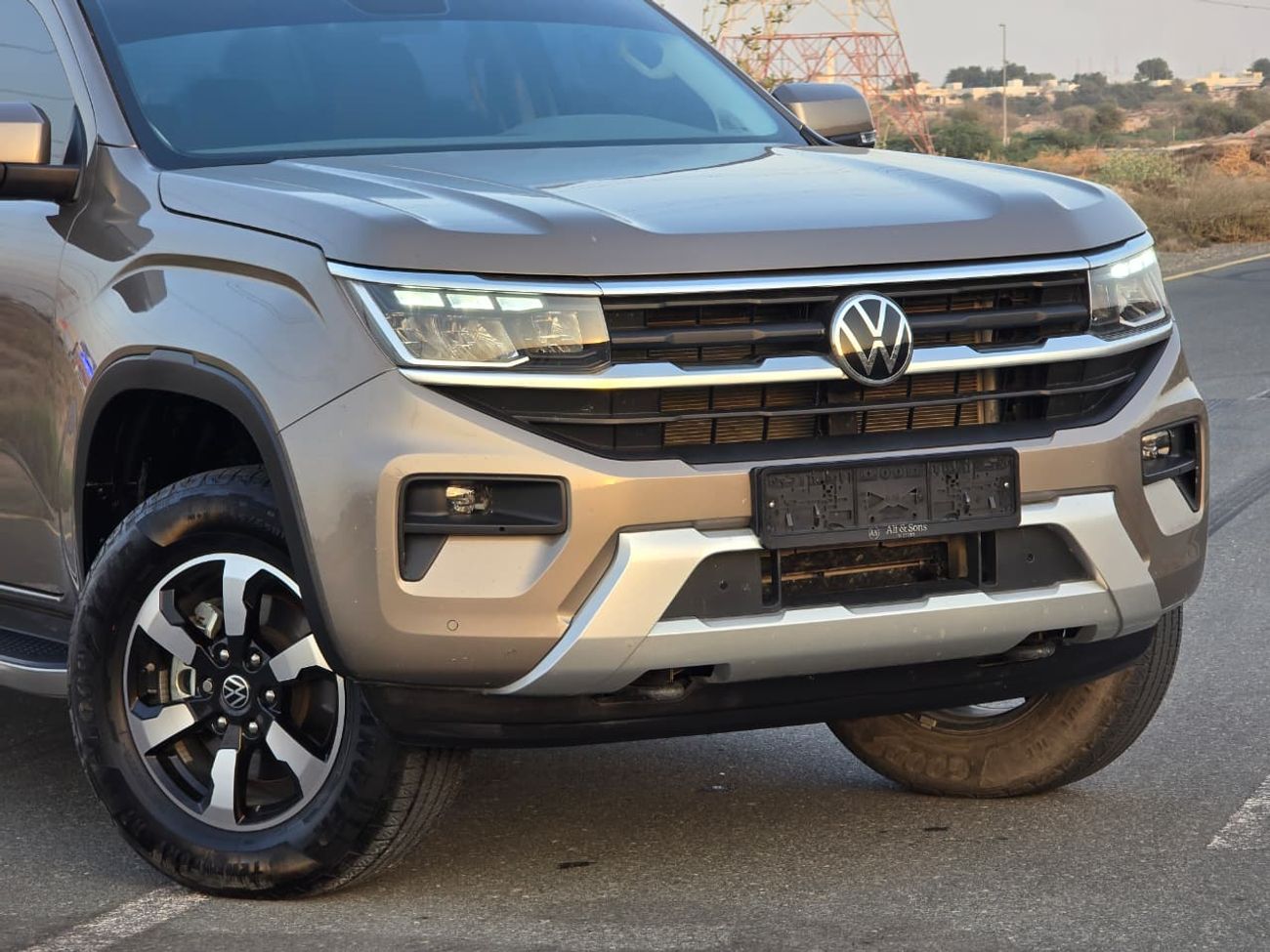 Volkswagen Amarok Highline 2.0T VOLKSWAGEN AMAROK 2023 GCC // FSH // UNDER WARRANTY // FULL OPTION // PERFECT CONDITIO