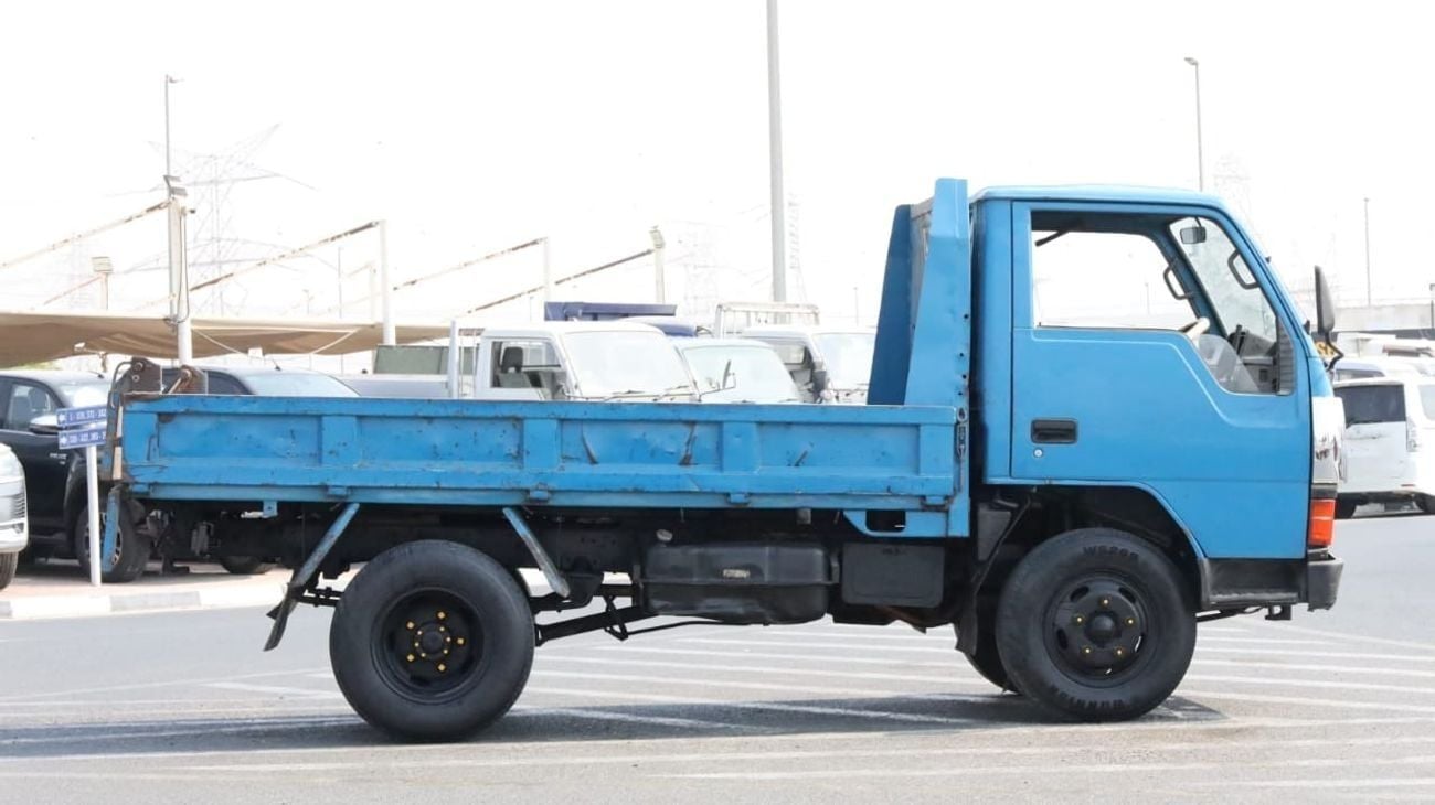 Mitsubishi Canter Van 