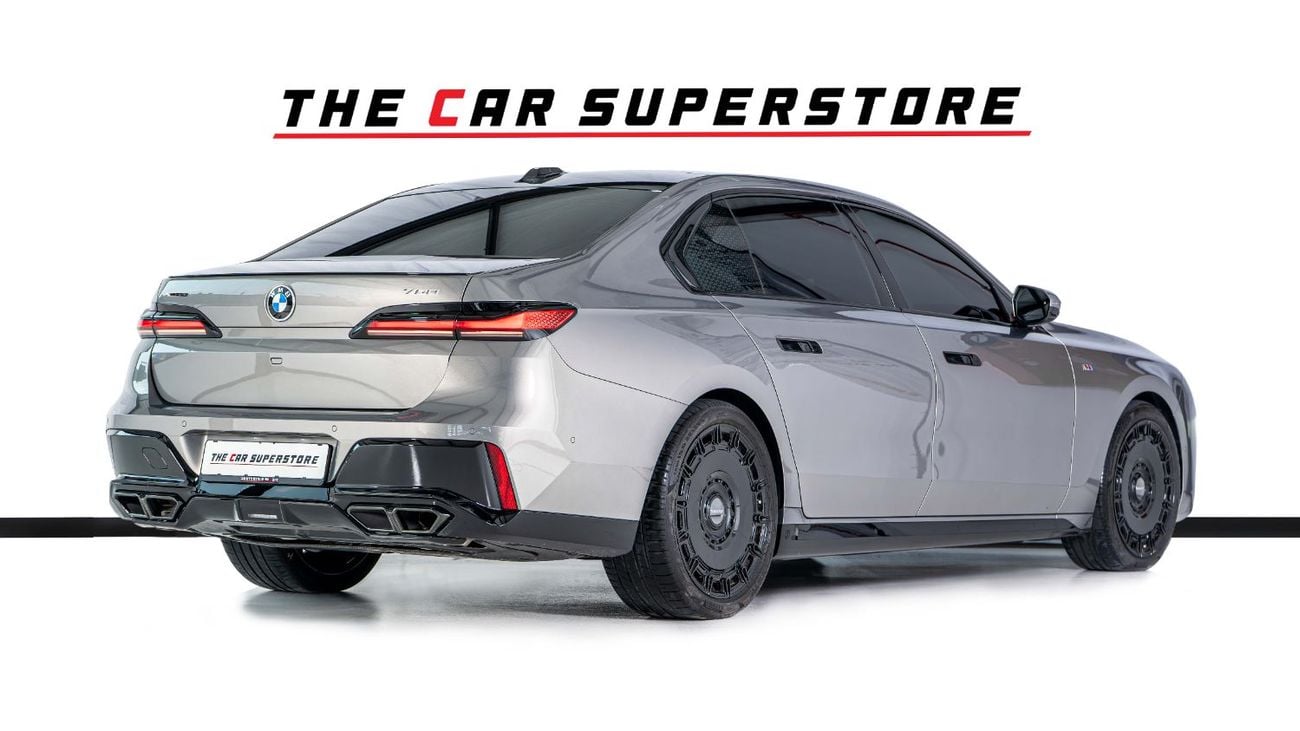 BMW M760Li GCC-1 Owner-Abu Dhabi Motors Warranty Service Contract Until 07/2030