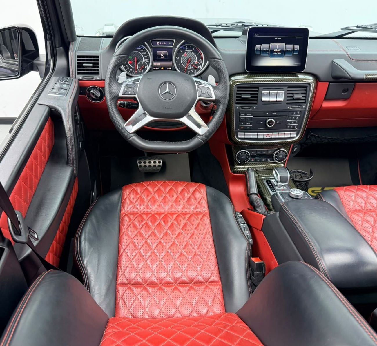 مرسيدس بنز G 63 AMG STANDARD مرسيدس بنز G63 AMG موديل 2017، سجل صيانة كامل، مقصورة داخلية من ألياف الكربون، حالة ممتازة، خليجية