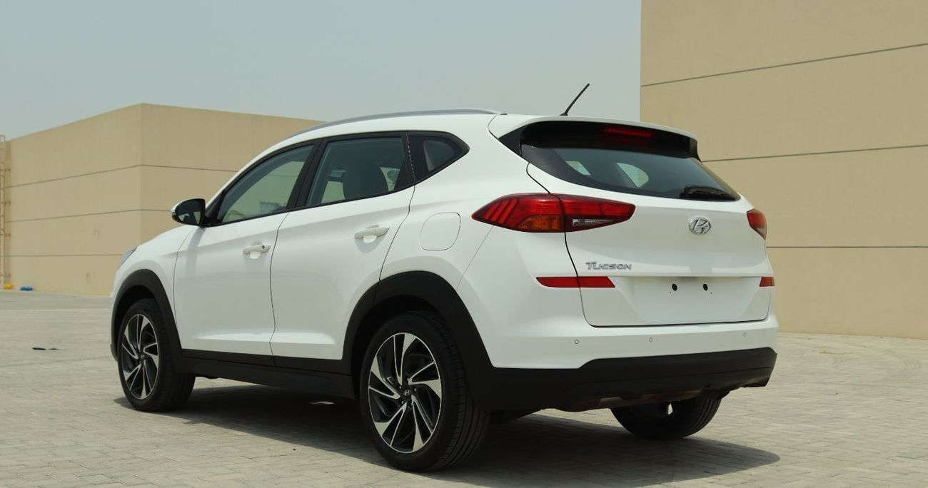 Hyundai Tucson Comfort 2.0L Hyundai Tucson 2020 model, a GCC car in excellent condition with no accidents, 2000 cc 