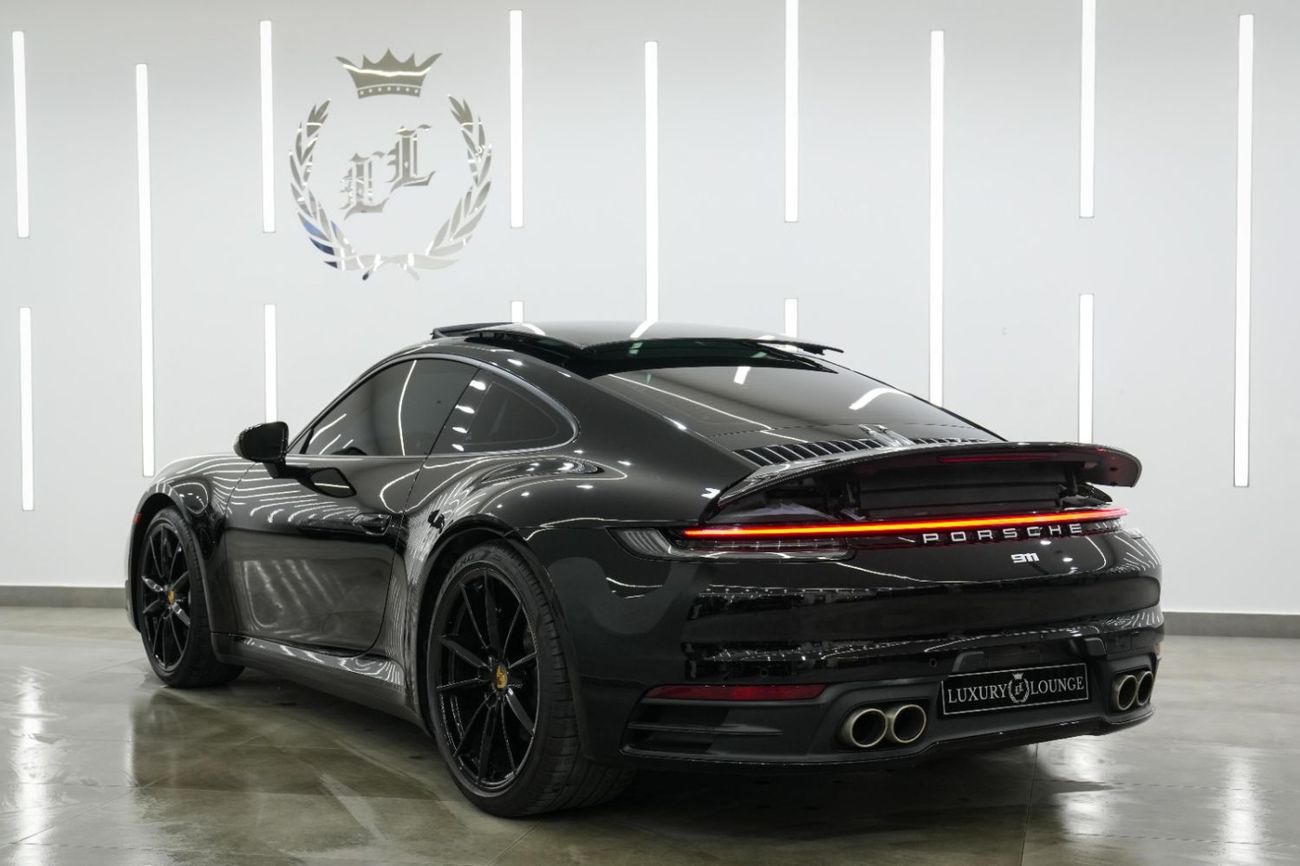 Porsche 911 Porsche 911 Carrera 4S 2024 Accident Free | Paint Free Porsche Warranty  Service Until 2028