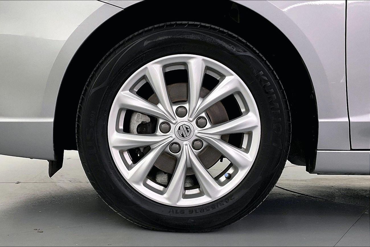 BMW X2 sDrive 20i Joy Edition | 1 year free warranty | 0 Down Payment