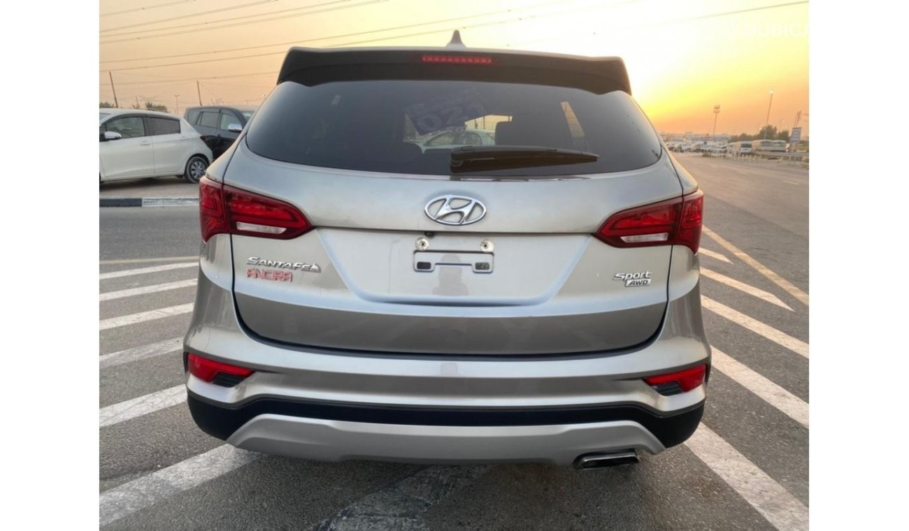 هيونداي سانتا في HYUNDAI SANTAFE SPORT AWD 2.4L /  MID OPTION