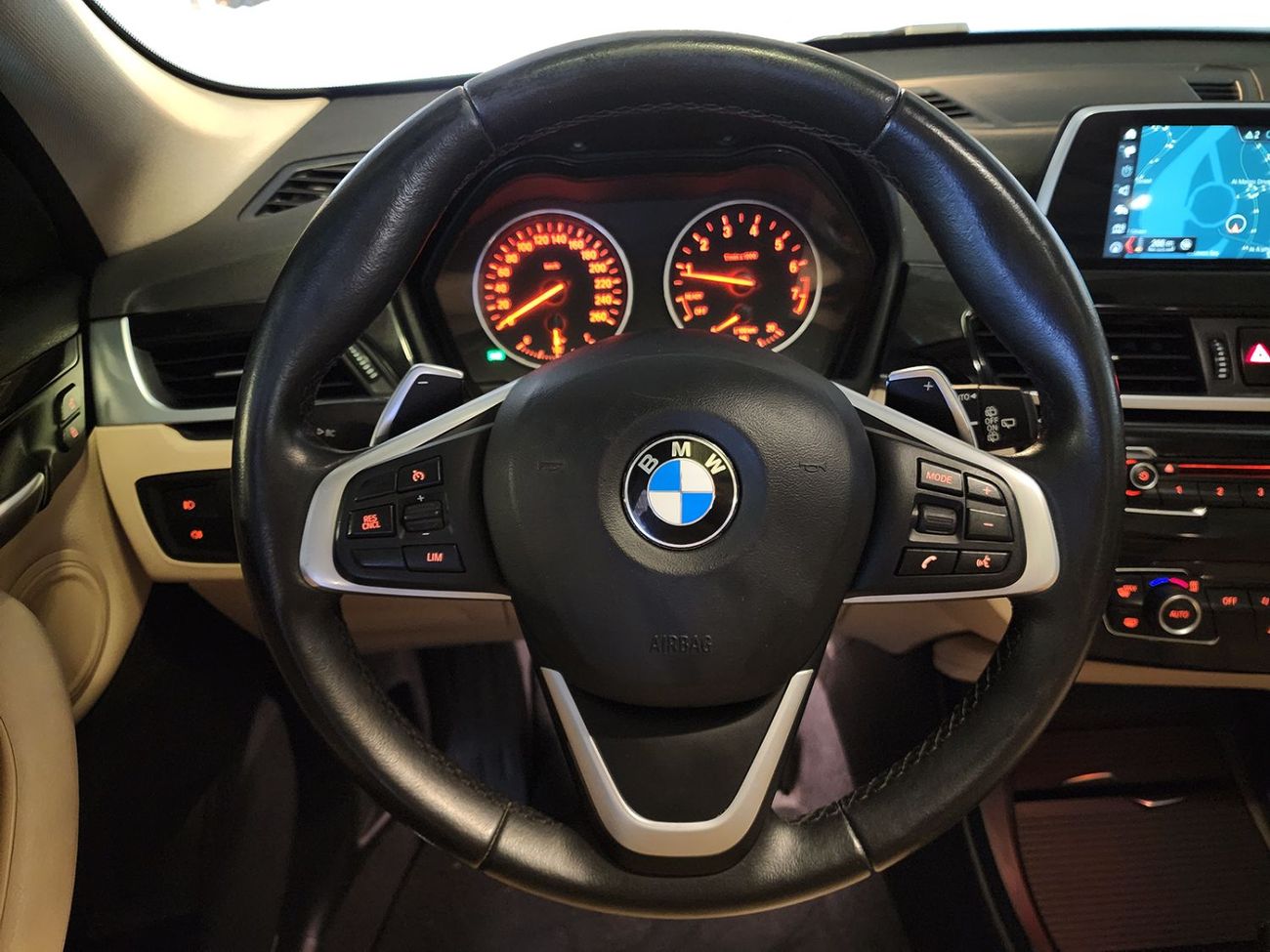 BMW X1 sDrive 20i 2.0L