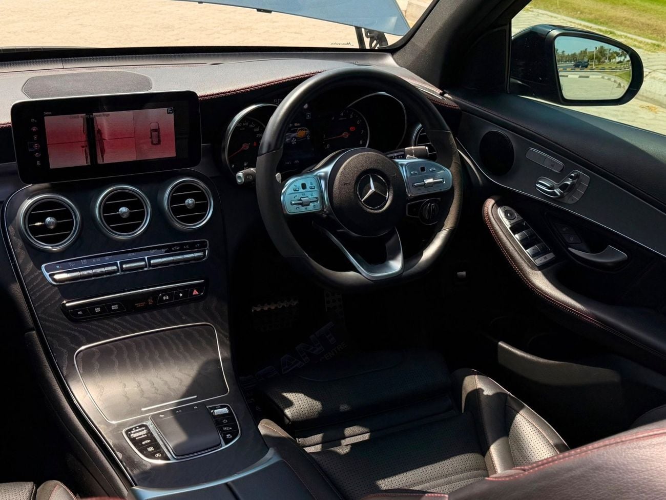 Mercedes Benz GLC 300 4MATIC