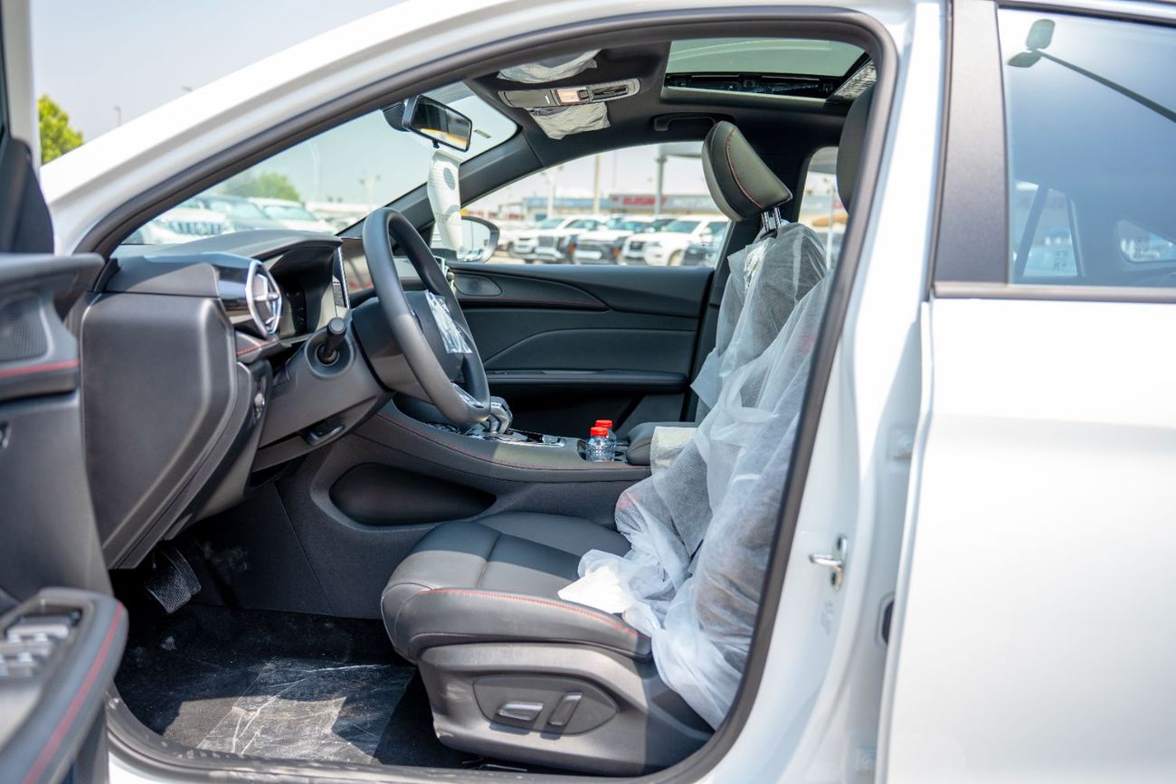 أم جي 5 MG5 2025 1.5L Turbo Petrol