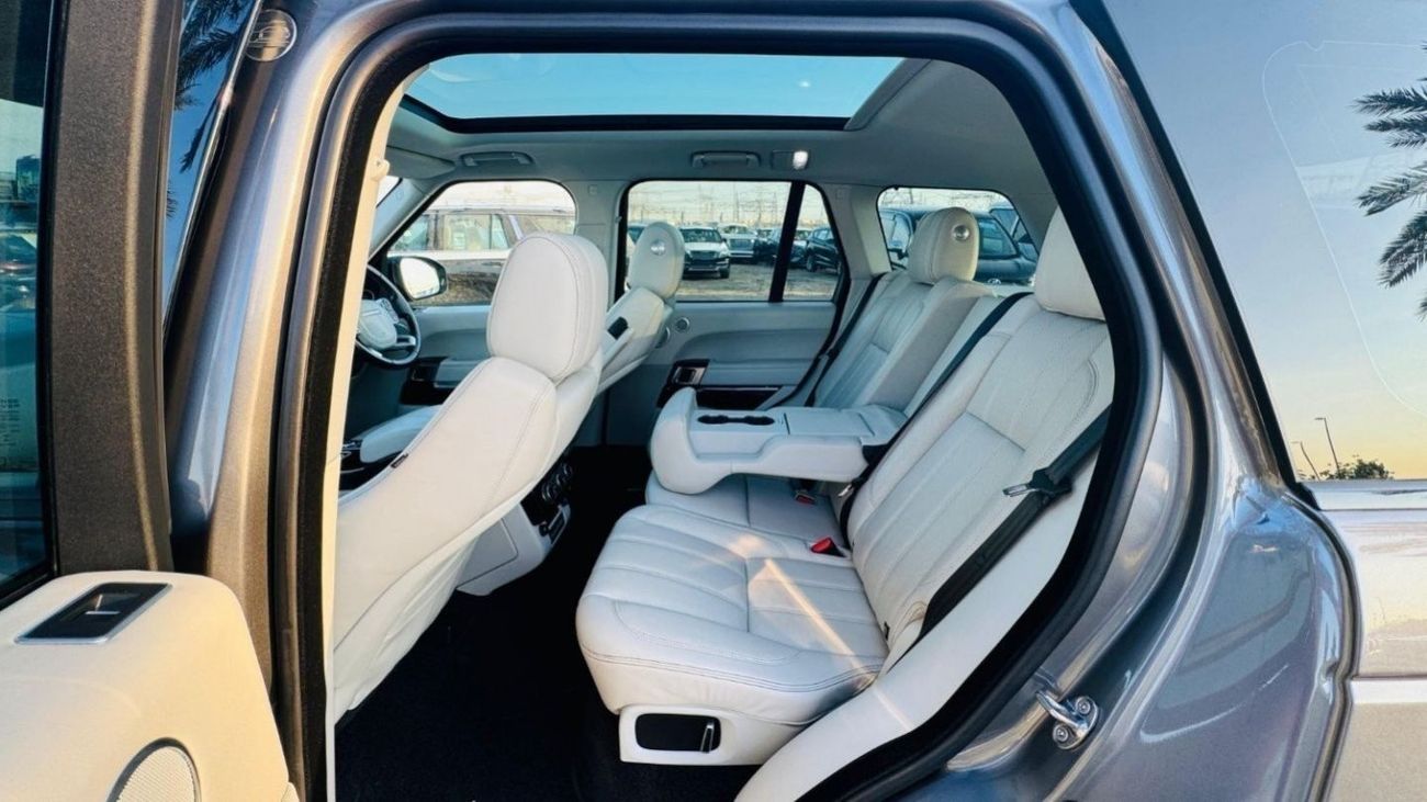 Land Rover Range Rover LUXURY WHITE INTERIOR | PANORAMIC ROOF | 4WD | RHD | 2017