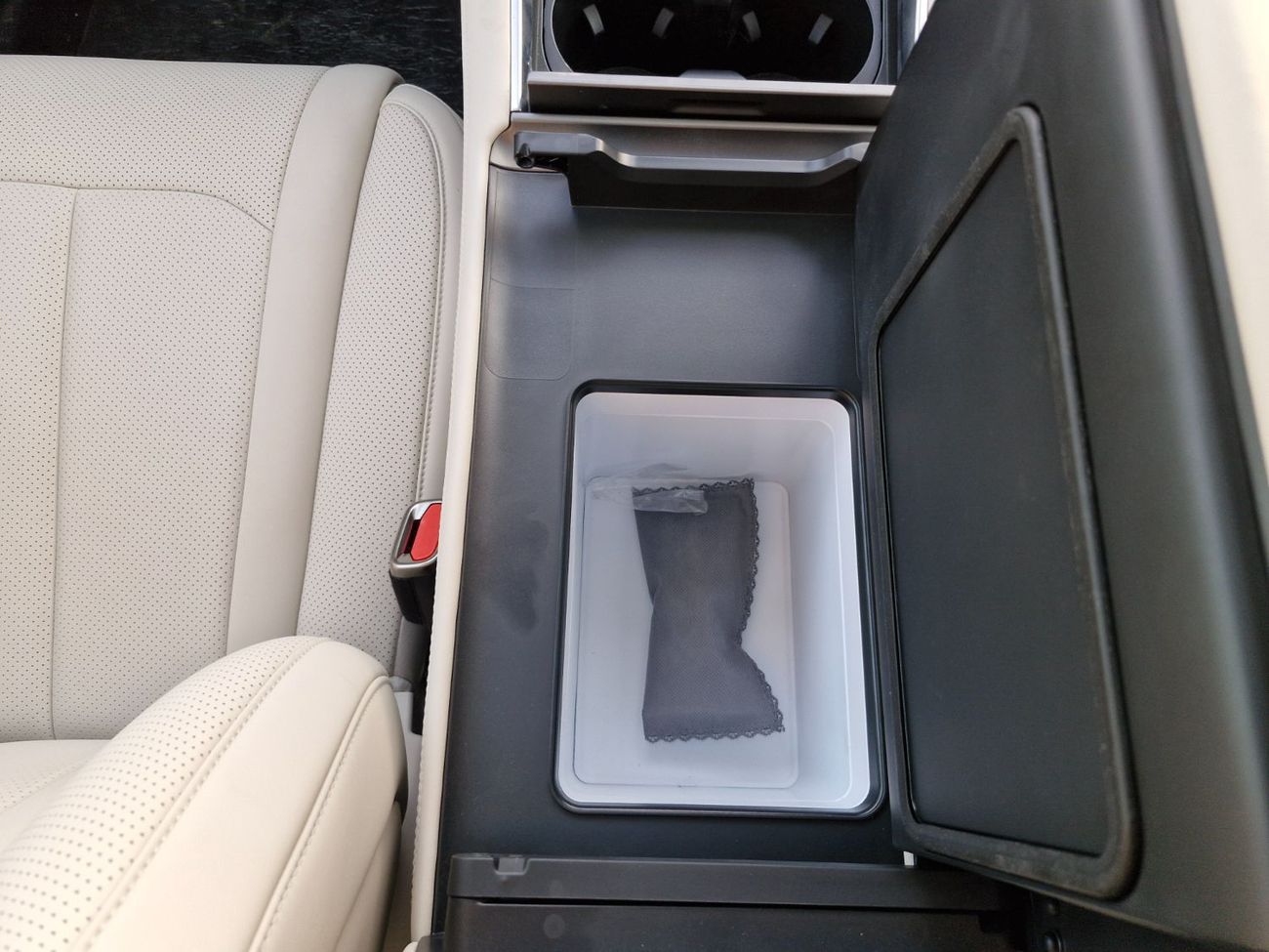 BYD E3 2025 BYD DENZA N9 e3 FLAGSHIP 2.0T Plug-in Hybrid BRAND NEW 0KM