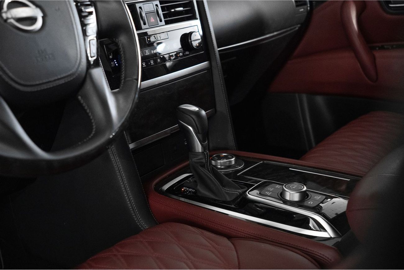 Nissan Patrol LE Platinum 5.6L