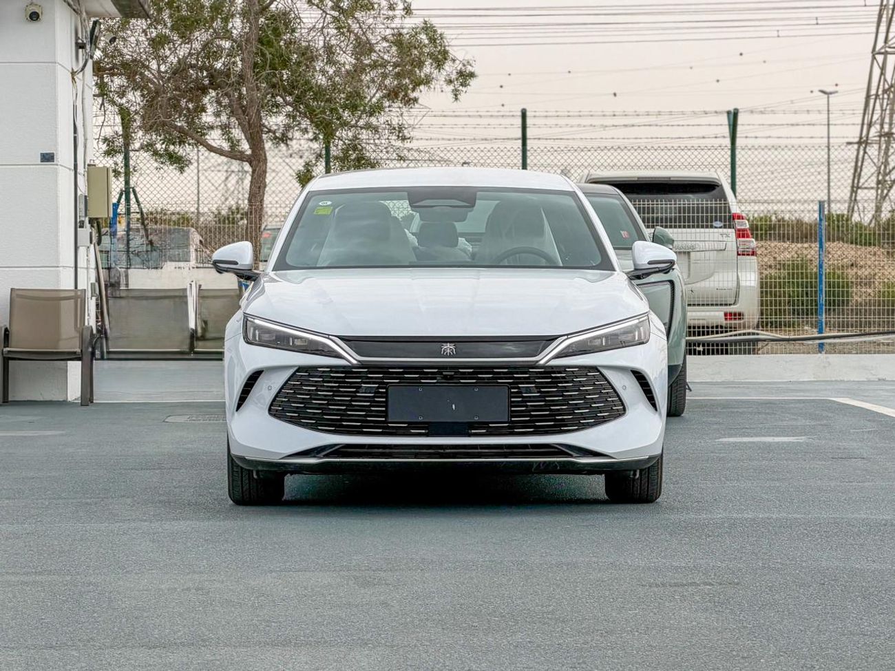 بي واي دي كين ال دي ام-اي BYD QIN L 2025 1.5L DM-i Hybrid