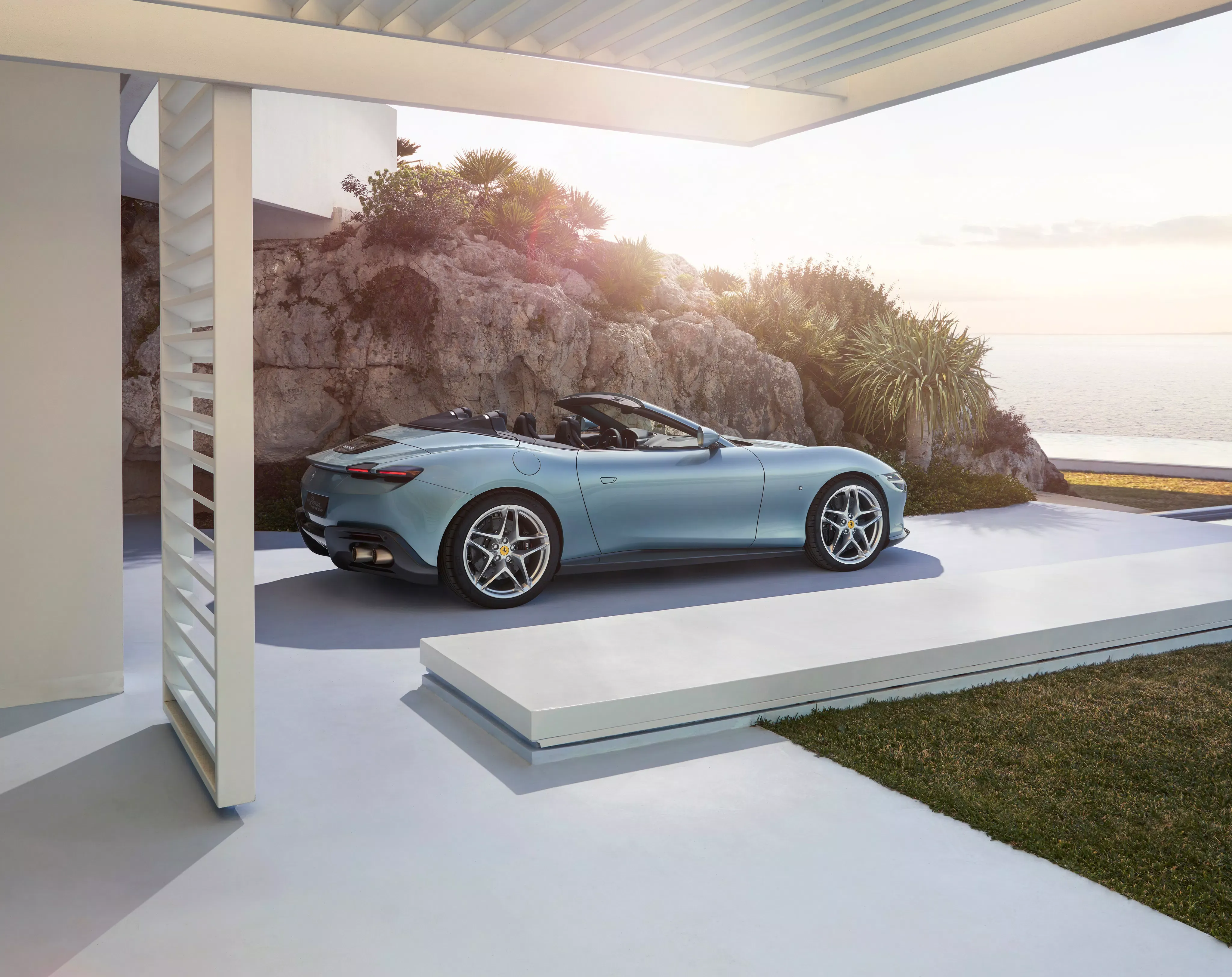 Ferrari Roma exterior - Rear Right Angled