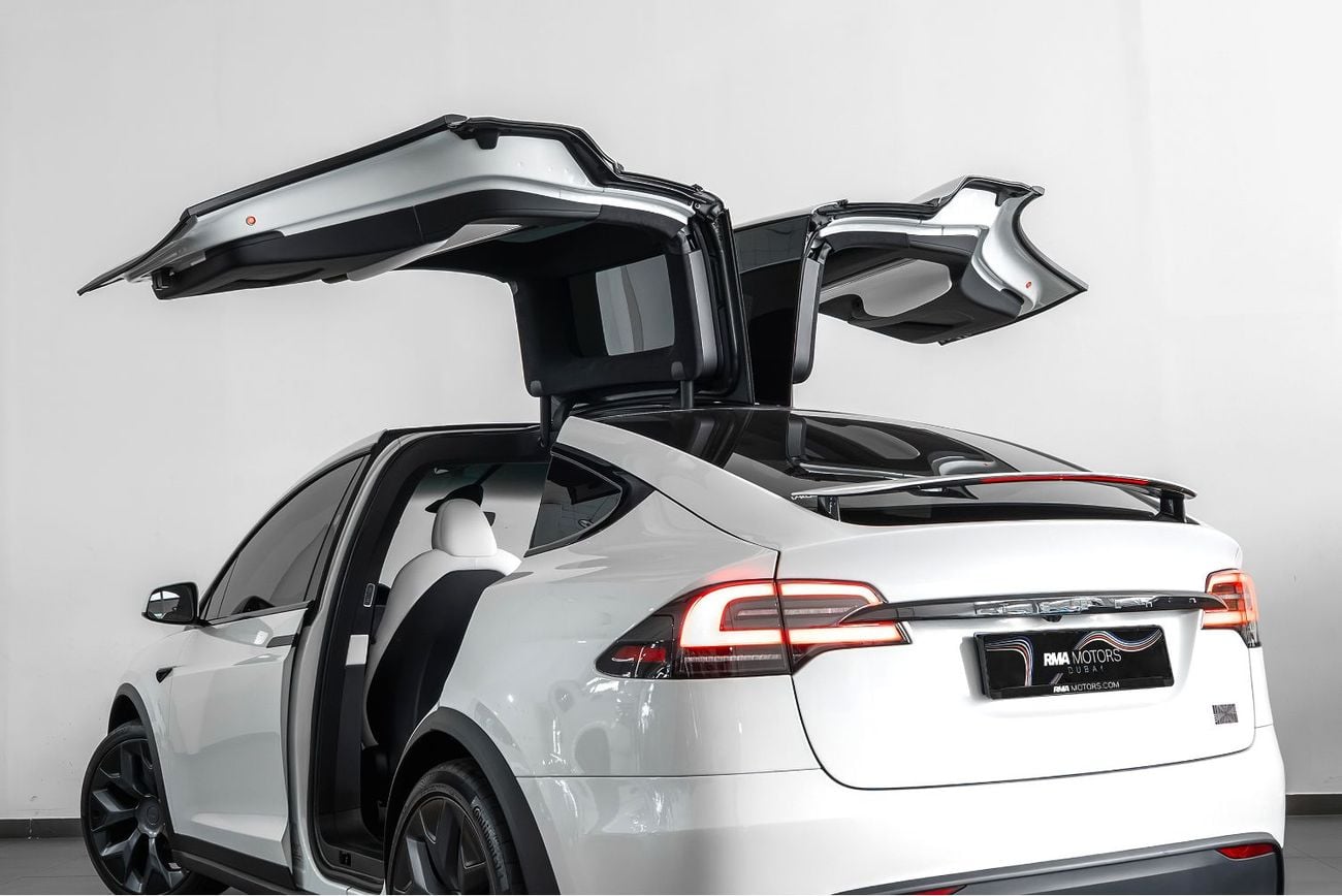 Tesla Model X PLAID