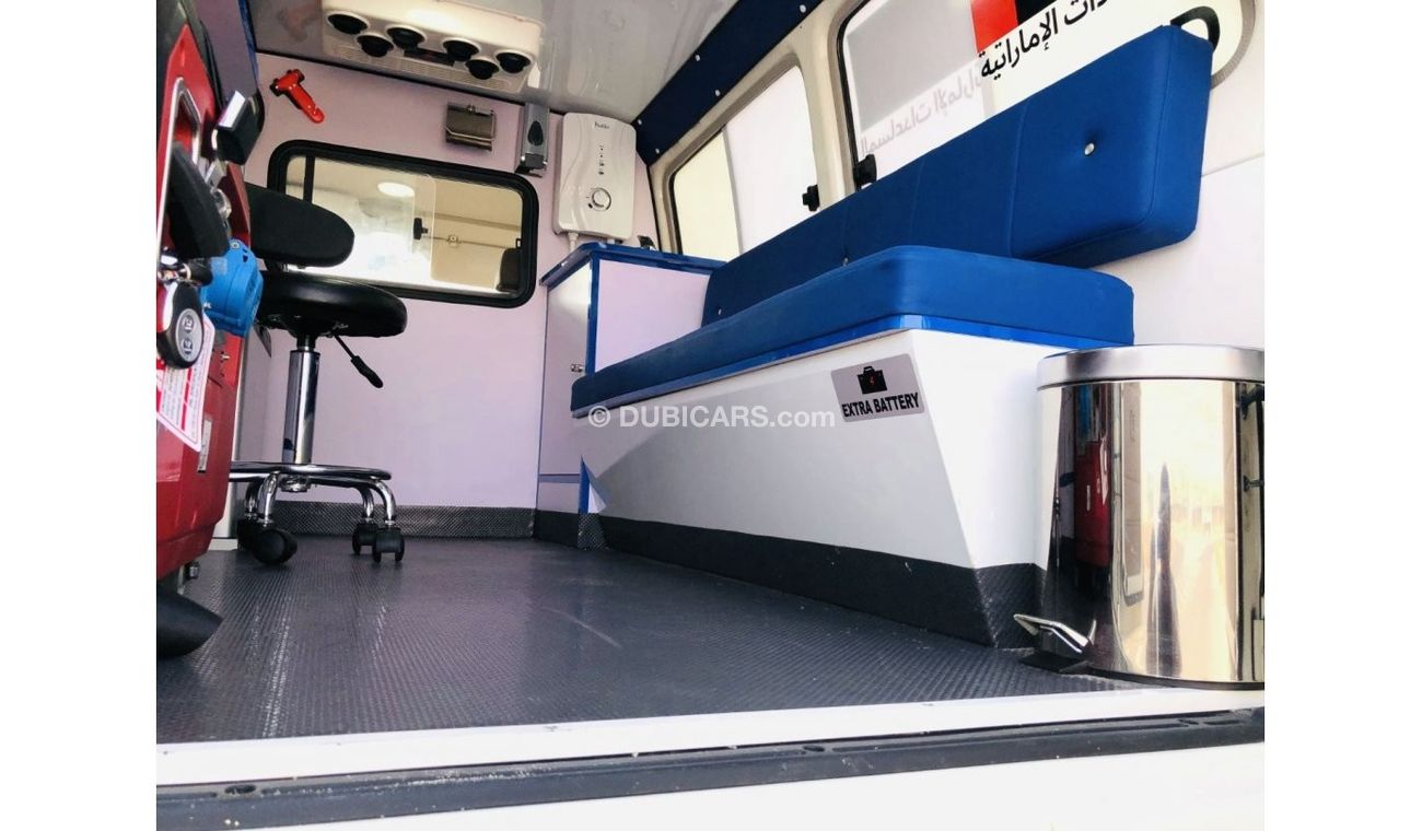 Toyota Land Cruiser 70 Mobile Clinic