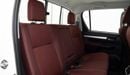 Toyota Hilux SR5 (NON GCC)