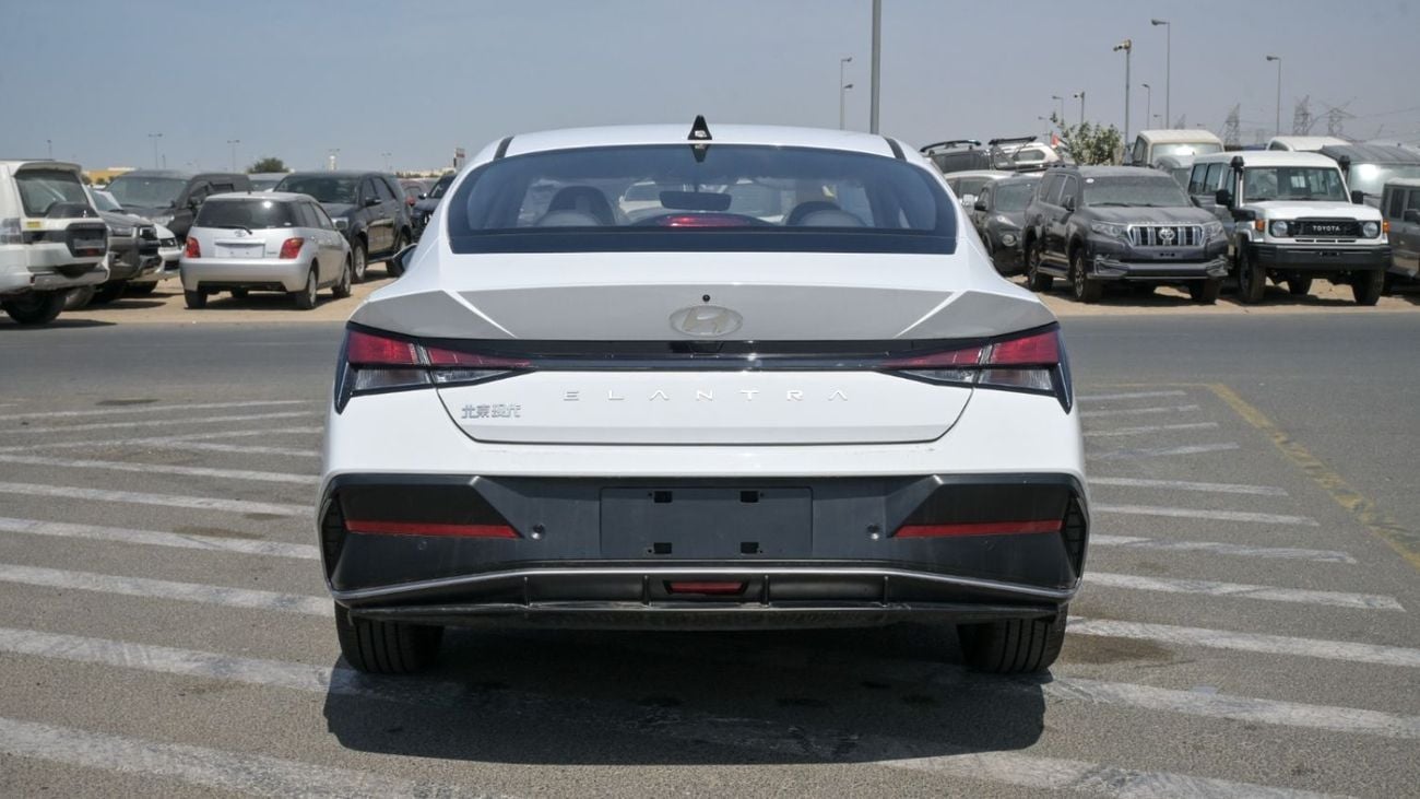 هيونداي إلانترا سمارت Hyundai Elantra - 1.5L PETROL - Chinese Specs MODEL 2025(Export)
