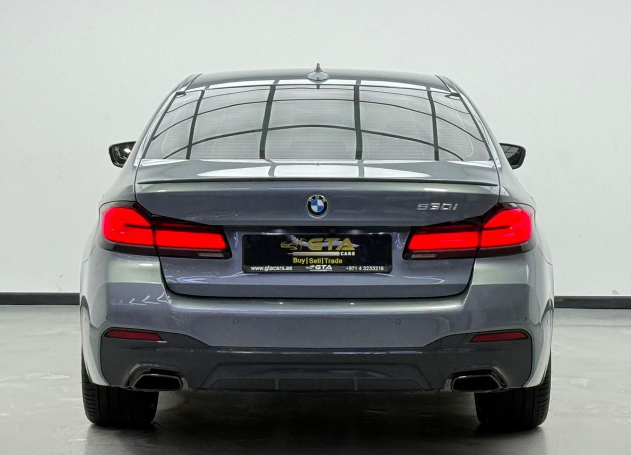 بي أم دبليو 530i 2023 BMW 530i M-Sport, 2027 BMW Warranty + Service Pack, Full BMW Service History, Low Km, GCC