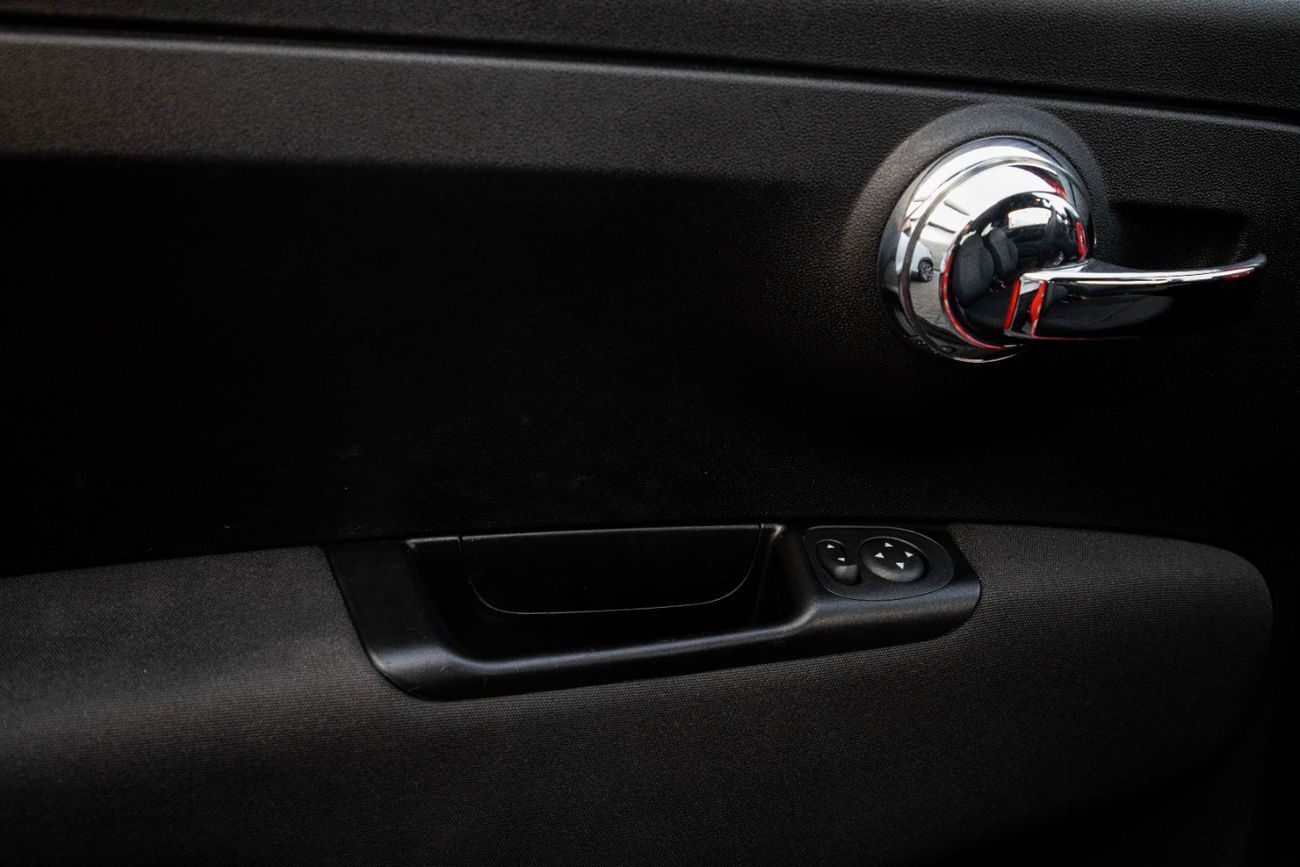 Fiat 500 500 Connect | 882 P.M | 0% Downpayment | Low KM!