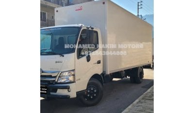 Hino 300 2023 Hino 916 with box 6.1T Diesel Manual Transmission