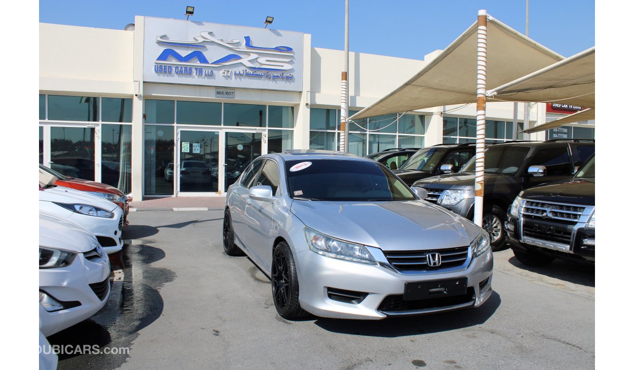 Honda Accord FULL OPTION - GCC