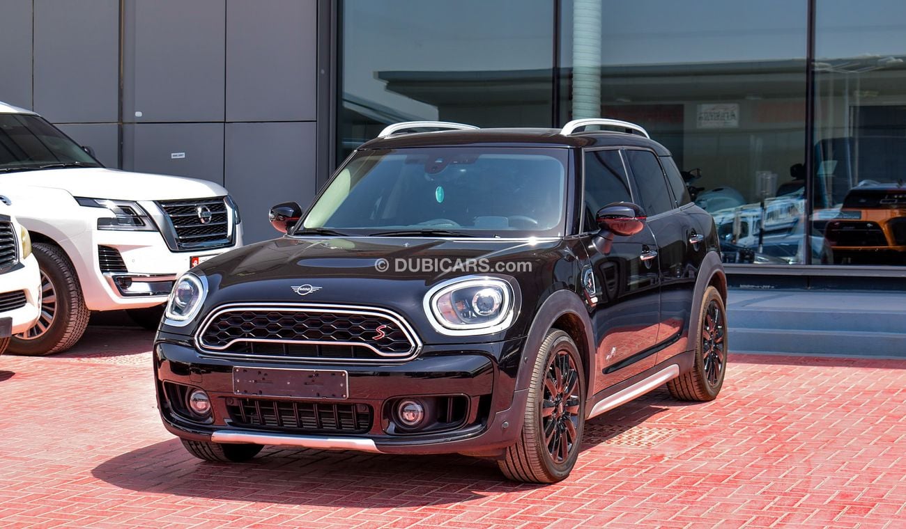 Used Mini Cooper S Countryman 2019 for sale in Abu Dhabi 633839