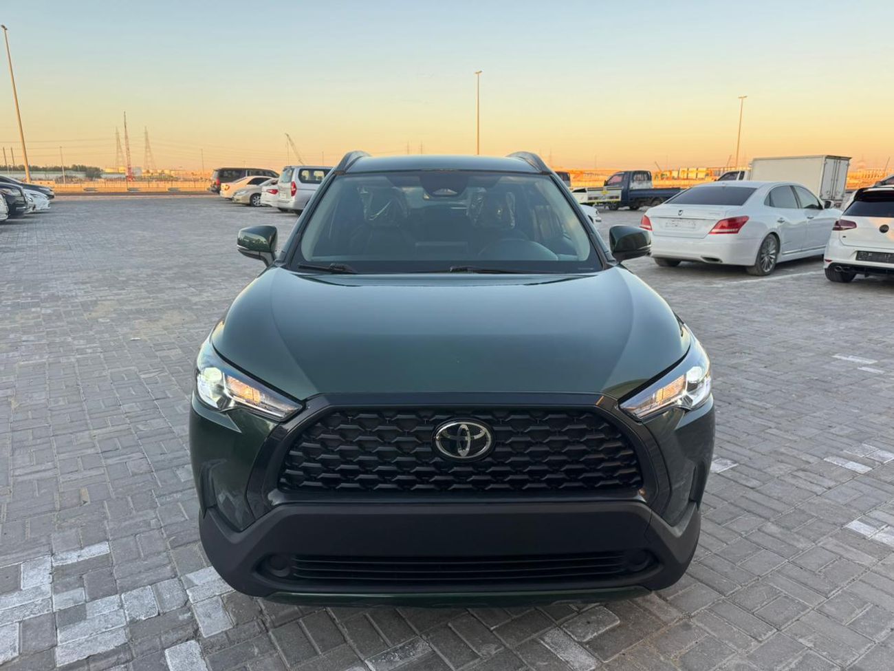 تويوتا كورولا كروس Toyota Corolla Cross 2023