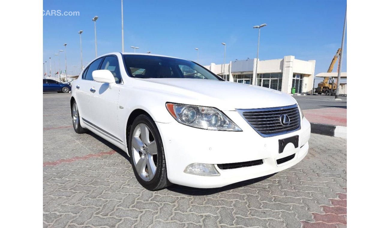 Lexus LS460 Lexus LS460 GCC Full options for sale