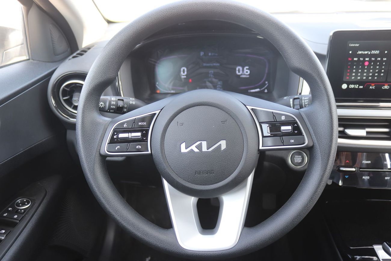 كيا K3 1.5L , PUSH START, SUNROOF, MODEL 2025