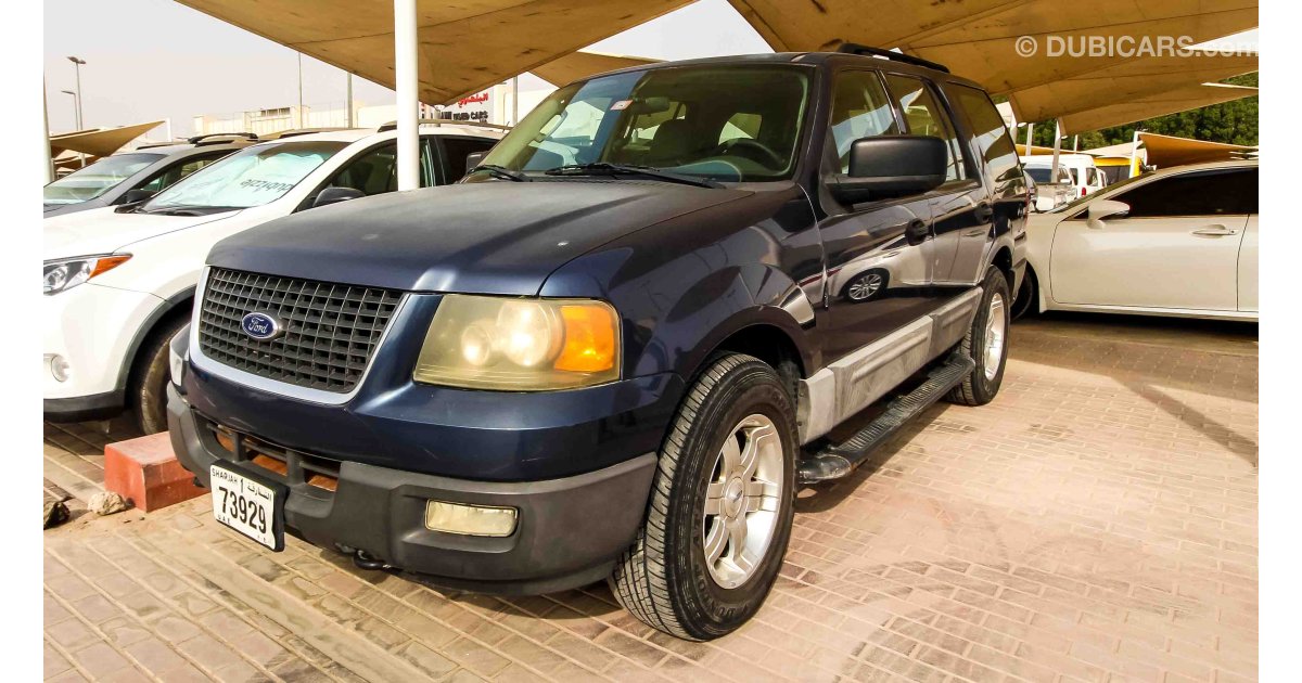 Ford Expedition for sale: AED 13,000. Blue, 2005