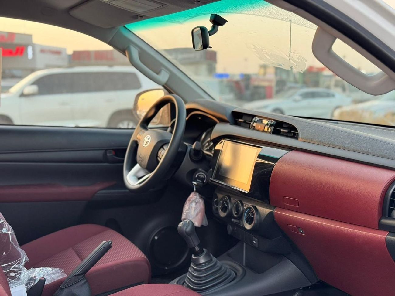 تويوتا هيلوكس GL 2.7L Single Cab Utility