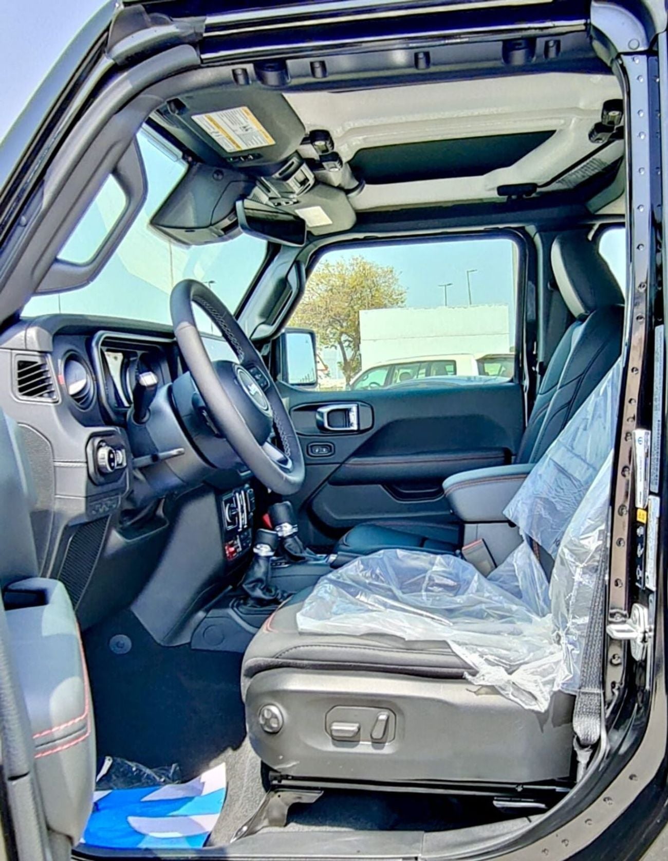 Jeep Wrangler Unlimited RUBICON X TREME 4x4 2.0T Under Warranty 2026 GCC