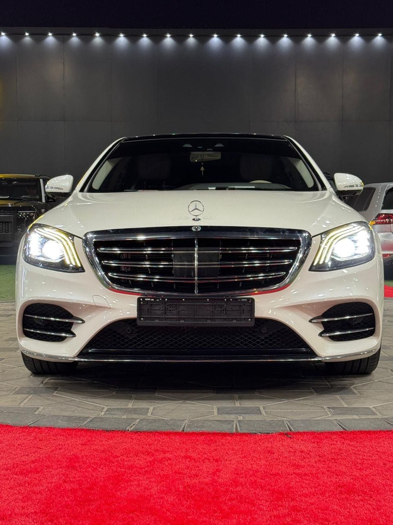Mercedes-Benz S 320