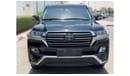 Toyota Land Cruiser VXR 5.7 L "Black Edition" 2018 / GCC Spec