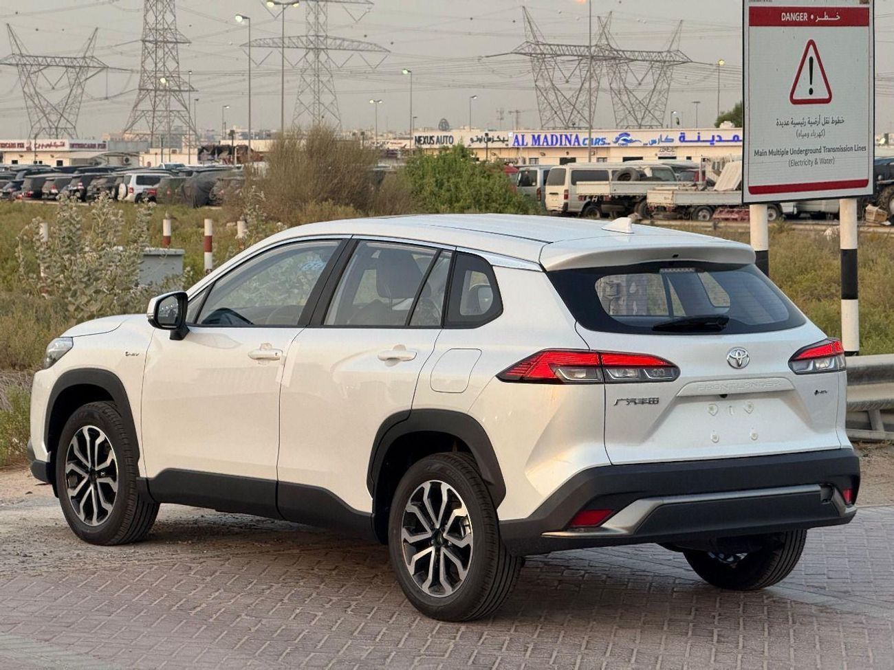 Toyota Frontlander TOYOTA FRONTLANDER 2.0L LUXURY POWER TAILGATE MODEL 2025