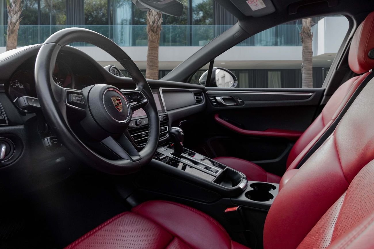 بورش ماكان MACAN CHRONO | 5,092 P.M | 0% Downpayment