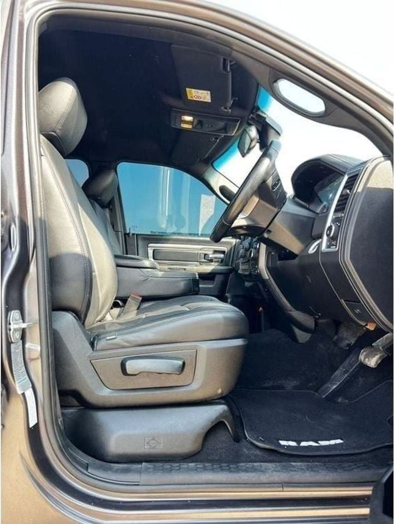 RAM 1500 WARLOCK