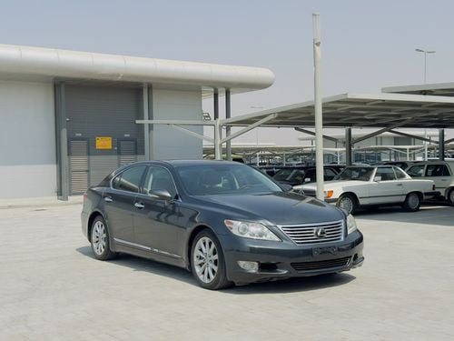 لكزس LS 460 SWB