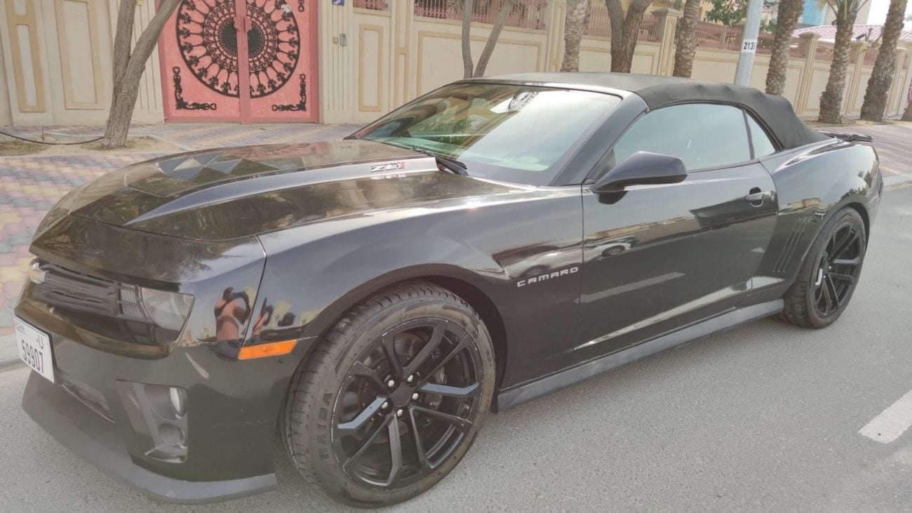 Chevrolet Camaro Z28 Comaro zl1 convertible, special car 750 hp upgraded, and agency very clean car manual transmission