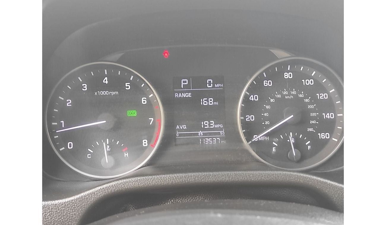 هيونداي إلانترا Standard 2.0L Hyundai Elantra 2017 2.0 usa full automatic